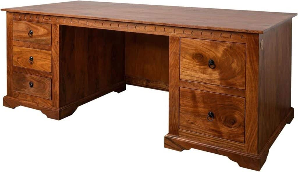 Test bureau Oxford : charme colonial en acacia laqué