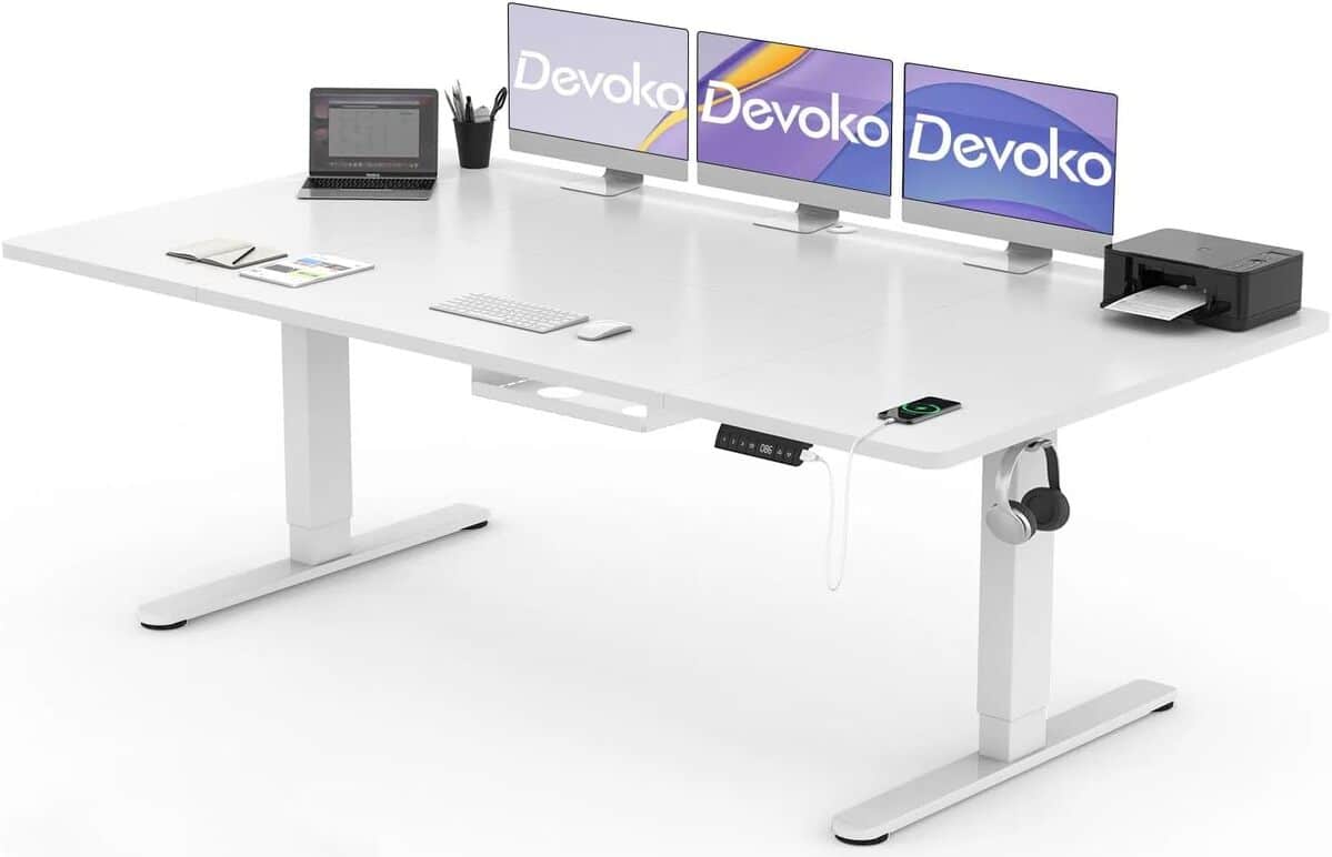 Test du bureau électrique Devoko assis-debout 200×80 cm : confort et connectivité