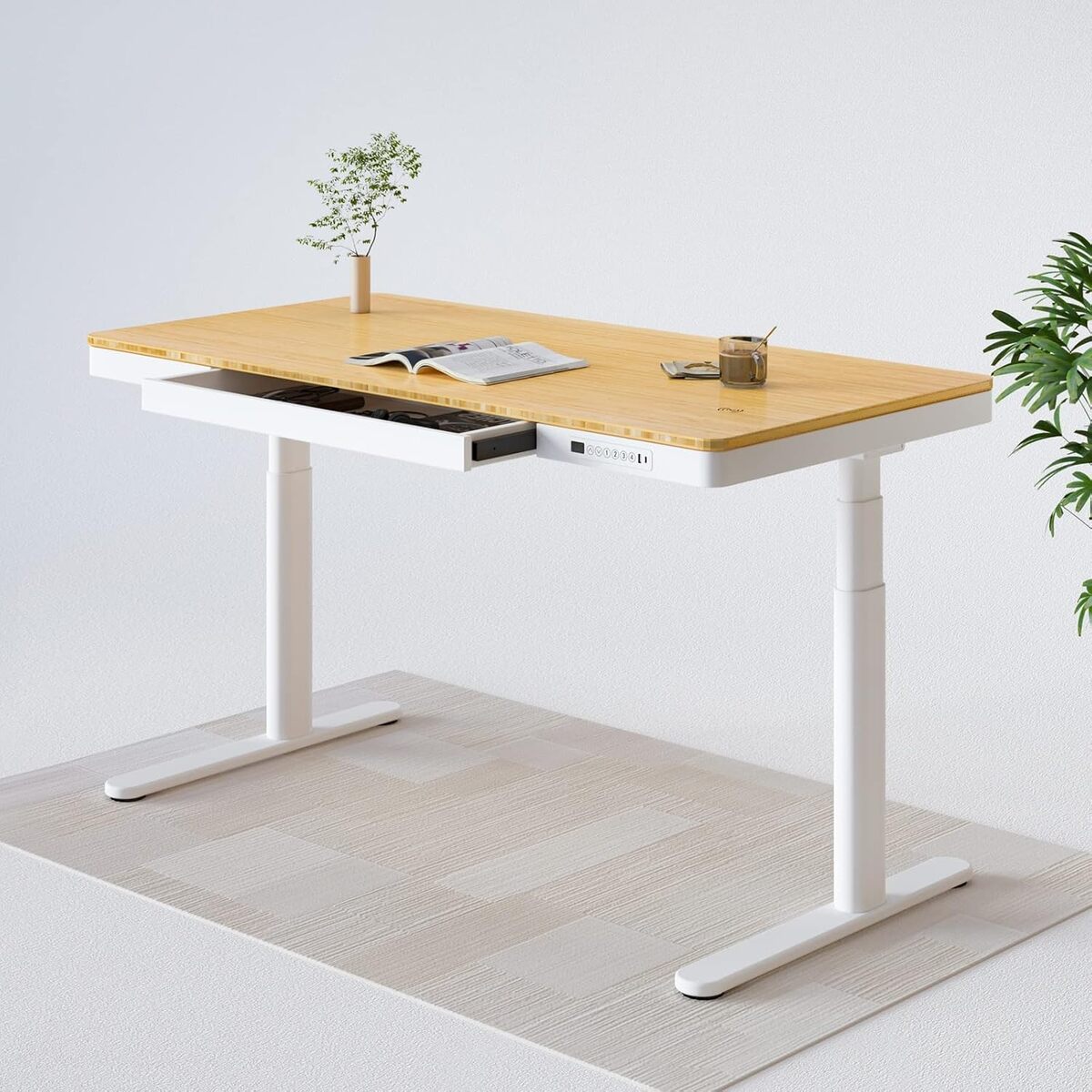 Test du bureau électrique Flexispot Q8W : confort et élégance