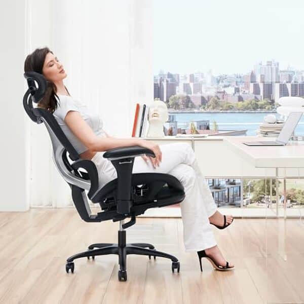 Découvrez notre avis sur la chaise de bureau ergonomique Colamy avec repose-pieds. Évaluation des caractéristiques, confort et design pour un espace de travail optimisé.